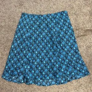 Al-line skirt
